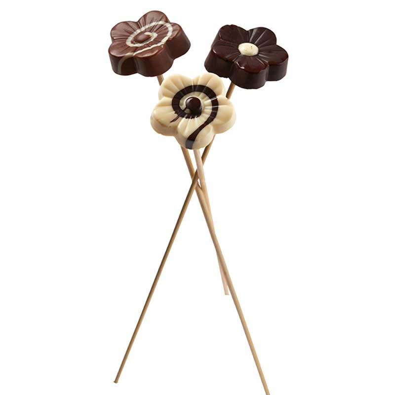 Heart Praline on a Stick: image 1